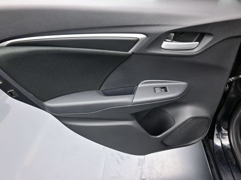 Used 2019 Honda Fit LX image 21