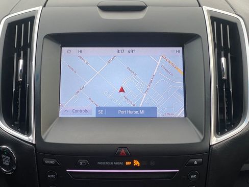 Used 2019 Ford Edge Titanium w/ Equipment Group 301A image 25