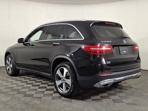 Used 2019 Mercedes-Benz GLC 300 4MATIC image 7