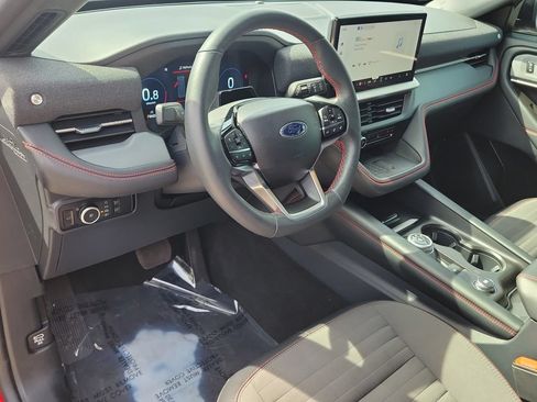Used 2025 Ford Explorer ST-Line w/ Premium Package RWD image 19
