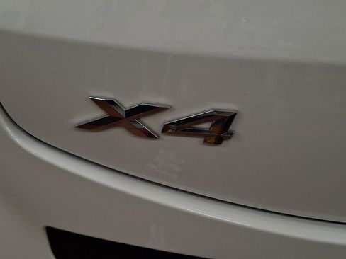 Used 2024 BMW X4 xDrive30i w/ Premium Package image 29