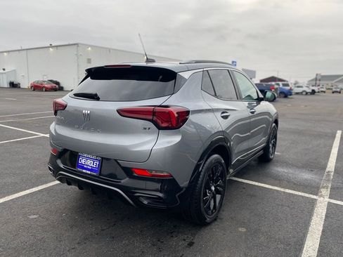 Used 2024 Buick Encore GX Sport Touring image 7