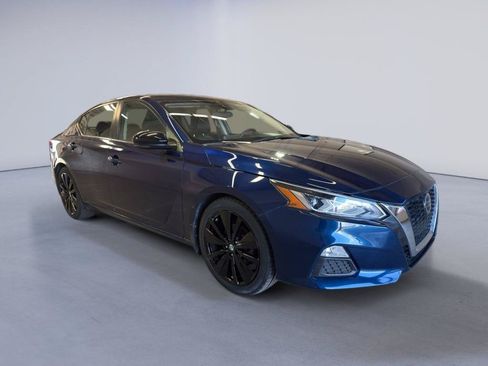 Used 2021 Nissan Altima 2.0 SR FWD image 1