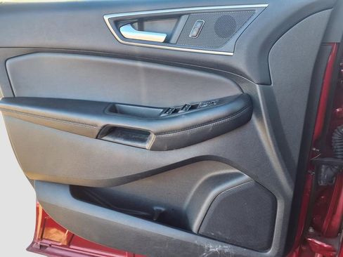 Used 2022 Ford Edge SEL w/ Convenience Package image 30