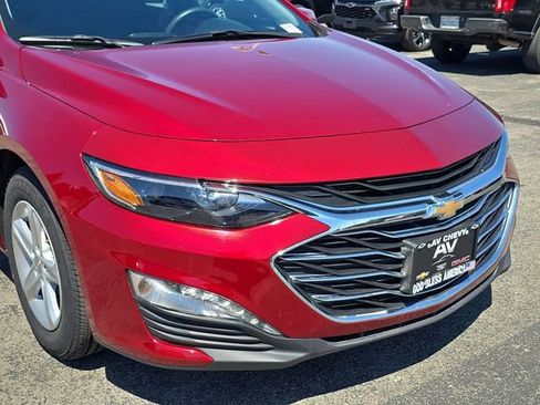 Used 2024 Chevrolet Malibu LT FWD image 29