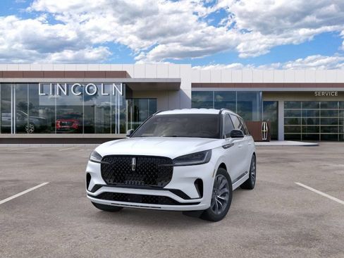 New 2026 Lincoln Aviator AWD w/ Jet Appearance Package image 2