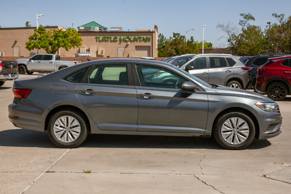 Used 2019 Volkswagen Jetta S FWD image 4