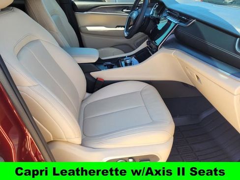 Used 2024 Jeep Grand Cherokee L Limited w/ Luxury Tech Group II AWD/4WD image 25