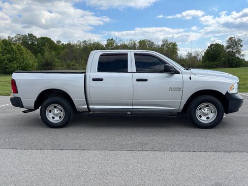Used 2016 RAM 1500 Tradesman w/ Popular Equipment Group AWD/4WD image 2
