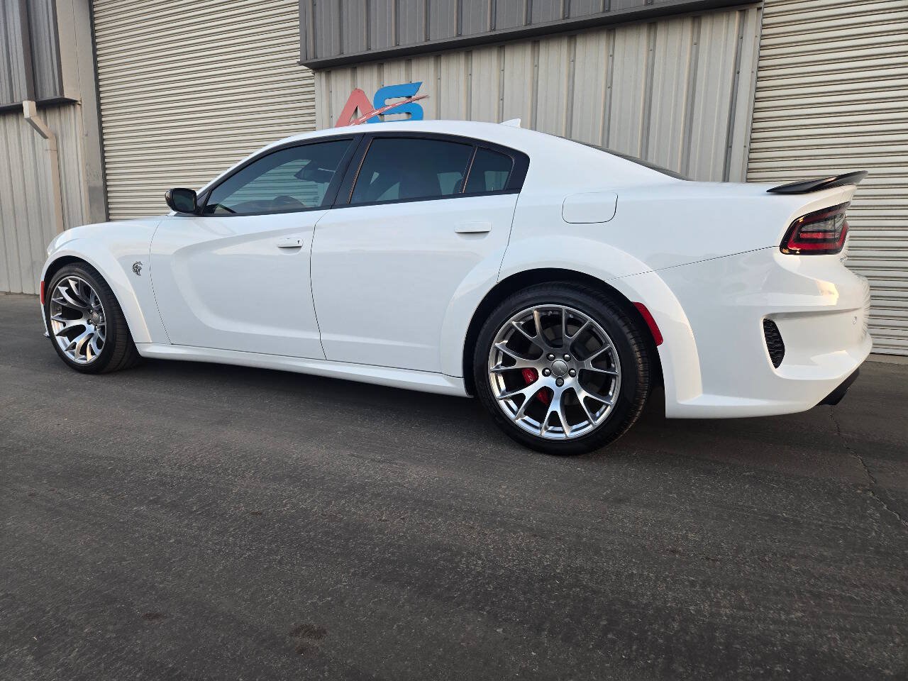 Used 2023 Dodge Charger SRT Hellcat w/ Harman/Kardon Audio Group RWD image 5