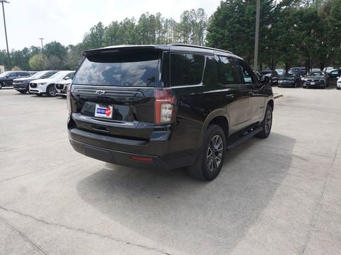 Used 2024 Chevrolet Tahoe Z71 w/ Luxury Package image 25