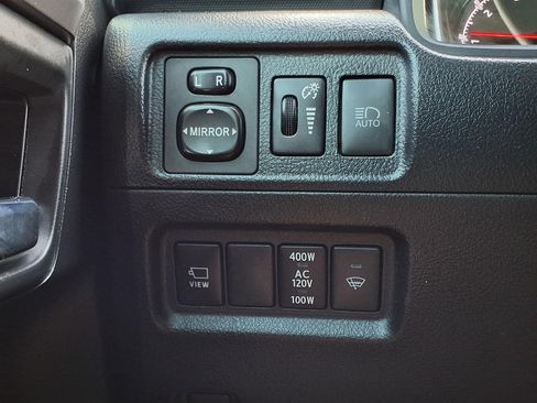 Used 2022 Toyota 4Runner SR5 Premium w/ Moonroof Package AWD/4WD image 22