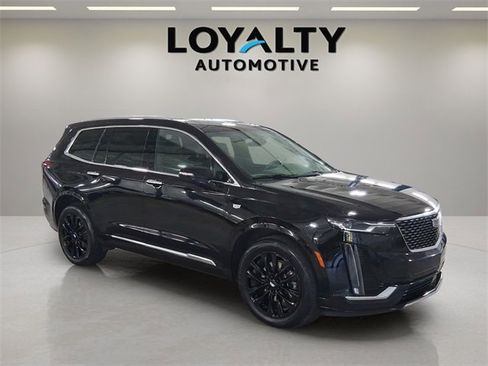 Used 2022 Cadillac XT6 Luxury image 7