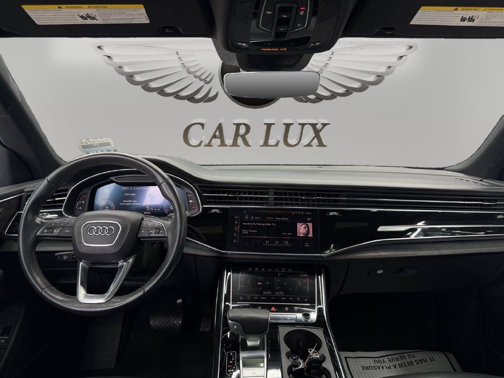 Used 2019 Audi Q8 Prestige w/ Towing Package AWD/4WD image 11