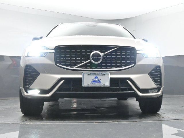Used 2024 Volvo XC60 B5 Core w/ Climate Package AWD/4WD image 35