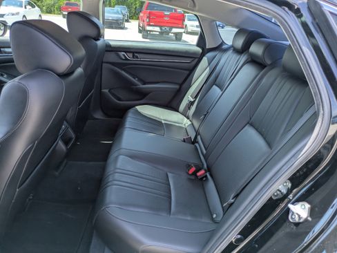 Used 2022 Honda Accord Sport Special Edition image 13