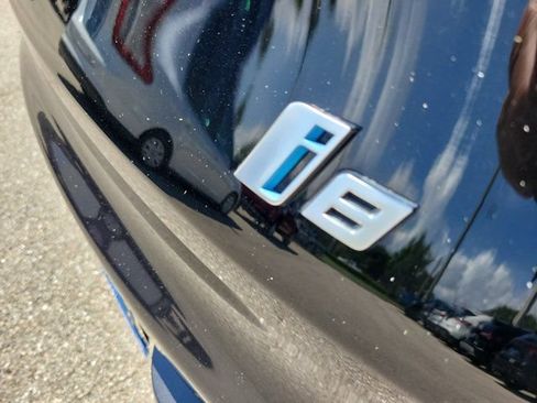 Used 2015 BMW i8 AWD/4WD image 7