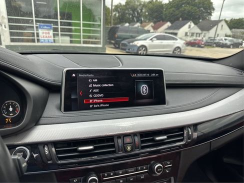 Used 2019 BMW X6 xDrive35i w/ M Sport Package image 41