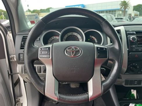 Used 2012 Toyota Tacoma PreRunner w/ TRD Off-Road Pkg RWD image 17