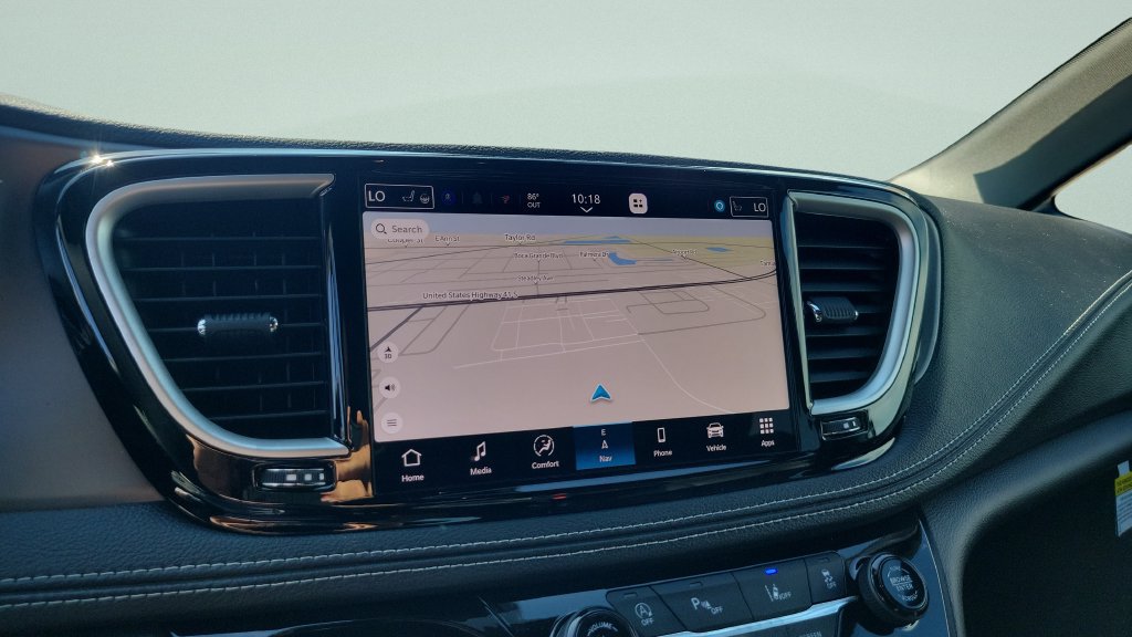 New 2027 Chrysler Pacifica Select w/ Family Tech Group FWD image 19