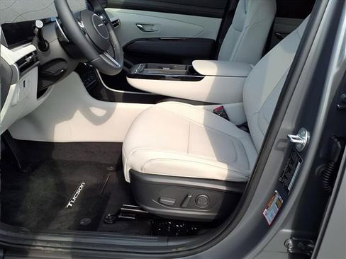 New 2026 Hyundai Tucson Limited image 16