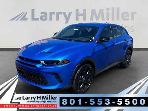 New 2025 Dodge Hornet GT w/ GT Blacktop Package AWD/4WD image 1
