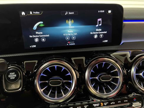 Used 2022 Mercedes-Benz A 220 w/ AMG Line image 8