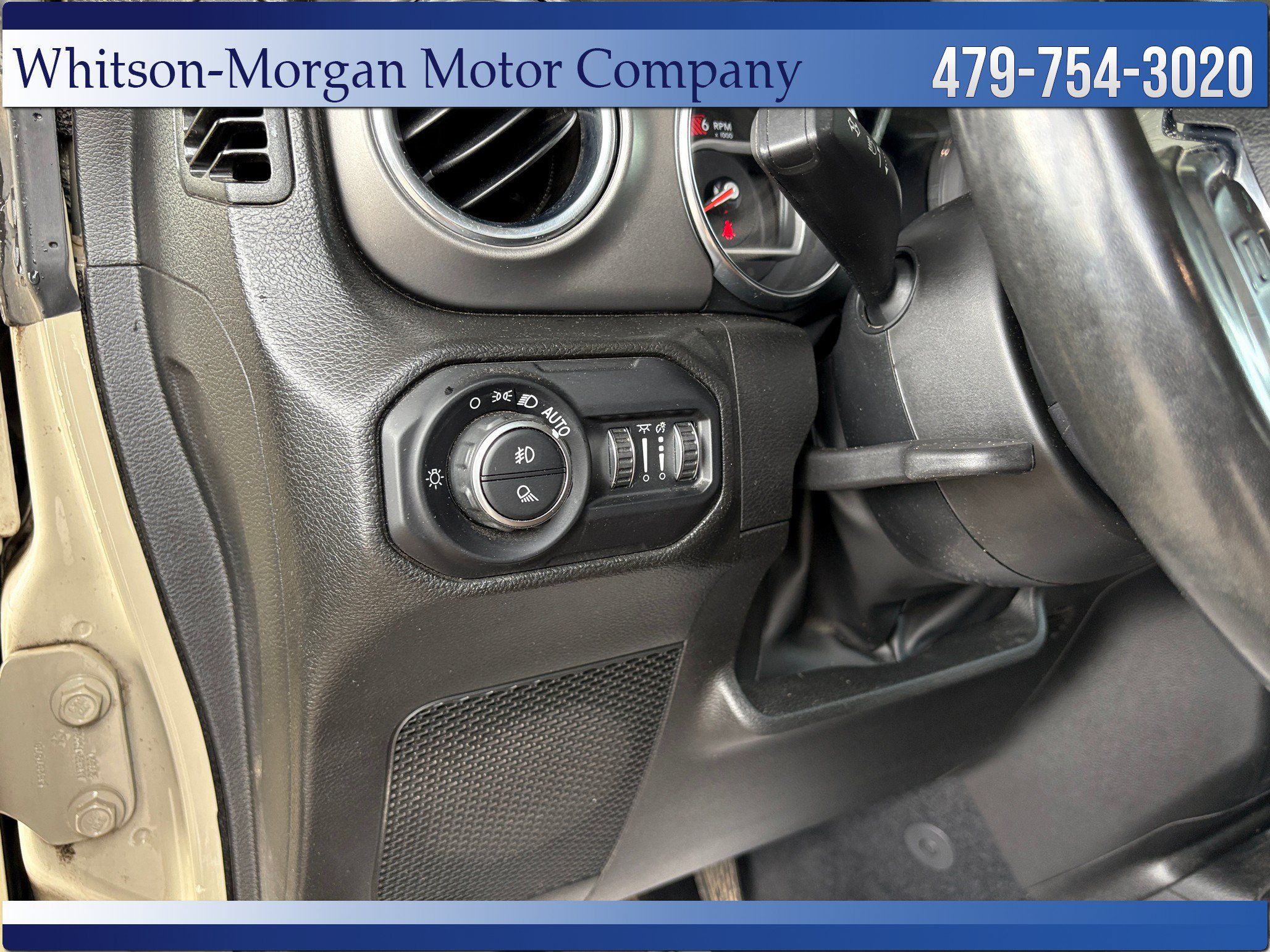 Used 2022 Jeep Gladiator Rubicon w/ LED Lighting Group AWD/4WD image 13