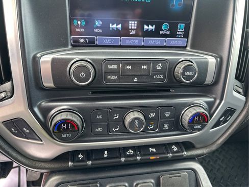 Used 2018 GMC Sierra 1500 SLE w/ SLE Value Package AWD/4WD image 27