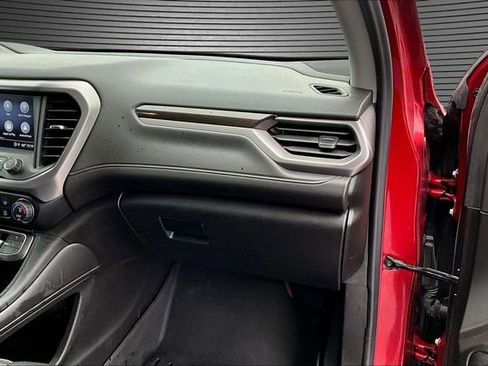 Used 2022 GMC Acadia AT4 w/ Technology Package image 26