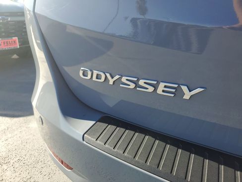 Used 2023 Honda Odyssey Elite image 7