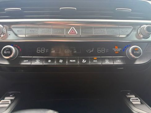 Used 2022 Kia Telluride S AWD/4WD image 31