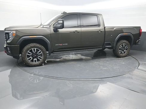Used 2023 GMC Sierra 2500 AT4 w/ AT4 Preferred Package AWD/4WD image 2