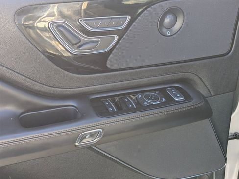 Used 2024 Lincoln Aviator Reserve image 16