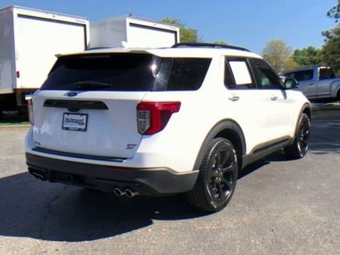Used 2020 Ford Explorer ST w/ ST Street Pack AWD/4WD image 9