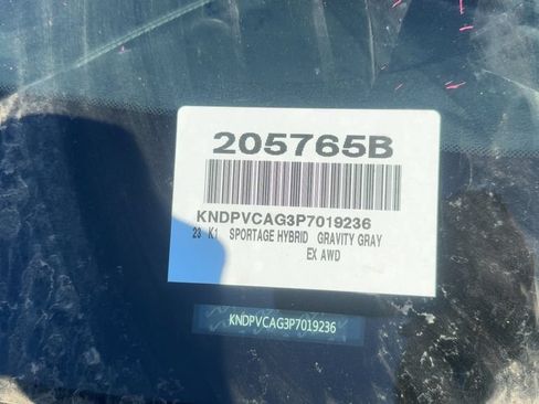Used 2023 Kia Sportage EX AWD/4WD image 19