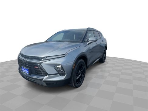 New 2025 Chevrolet Blazer RS w/ Driver Confidence II Package image 3