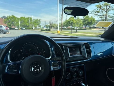 Used 2019 Volkswagen Beetle 2.0T S FWD image 15