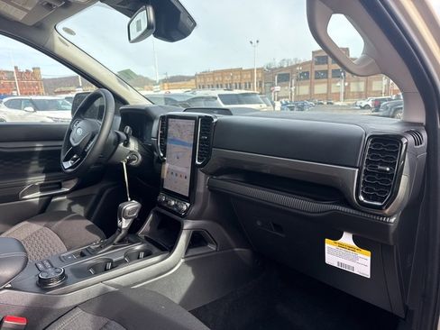 New 2025 Ford Ranger XLT w/ Equipment Group 301A High image 16