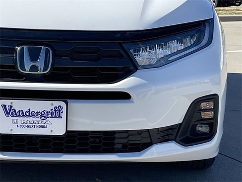 Certified 2026 Honda Odyssey Sport-L image 8
