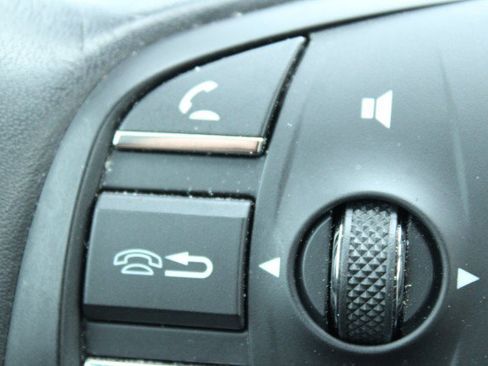 Used 2015 Acura TLX w/ Technology Package FWD image 11