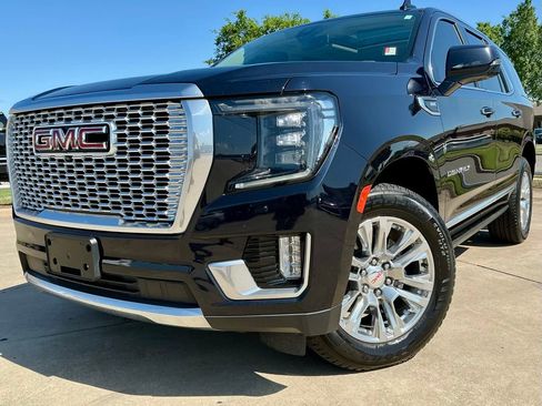 Used 2022 GMC Yukon Denali image 3