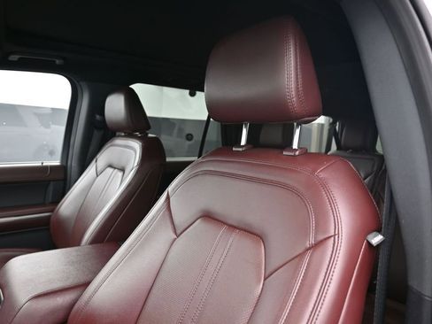Used 2024 Ford Expedition Max Limited AWD/4WD image 21