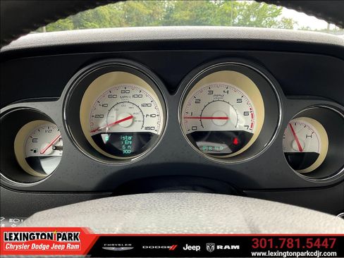 Used 2014 Dodge Challenger R/T RWD image 13