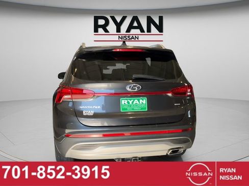 Used 2023 Hyundai Santa Fe SEL w/ Winter Weather Package AWD/4WD image 4
