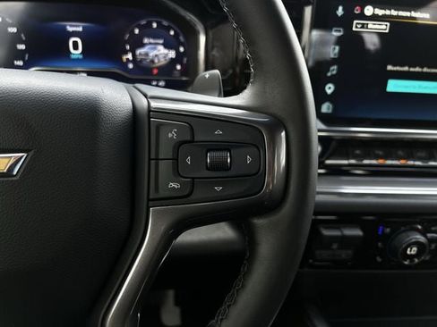 Used 2025 Chevrolet Silverado 1500 High Country w/ Technology Package AWD/4WD image 16