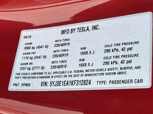 Used 2019 Tesla Model 3 Standard Range Plus RWD image 28