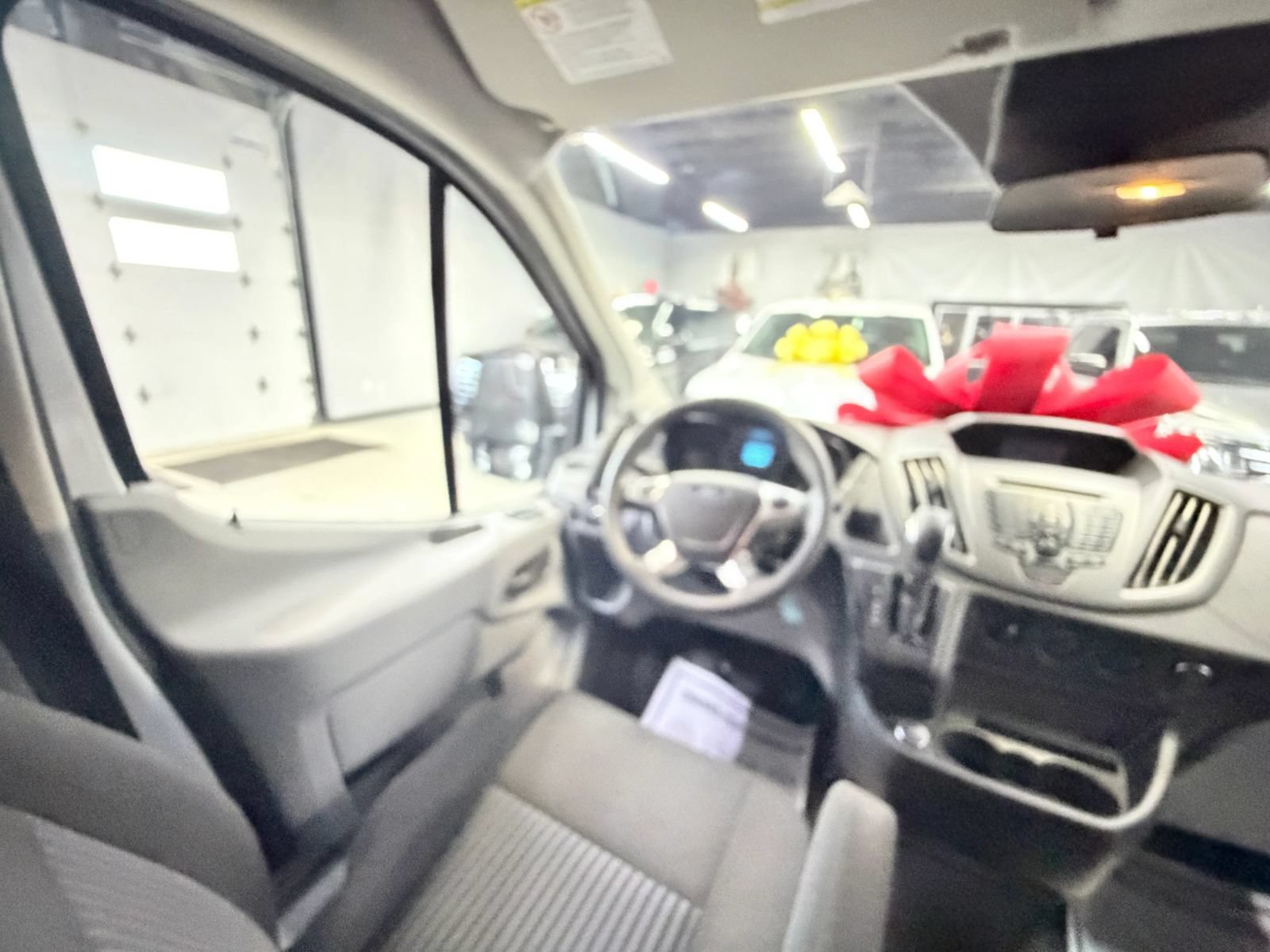 Used 2019 Ford Transit 150 XL RWD image 22