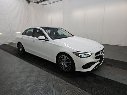 Used 2022 Mercedes-Benz C 300 C 300 w/ Exclusive Trim Package image 3