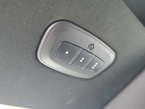 Used 2020 RAM 1500 Big Horn image 18